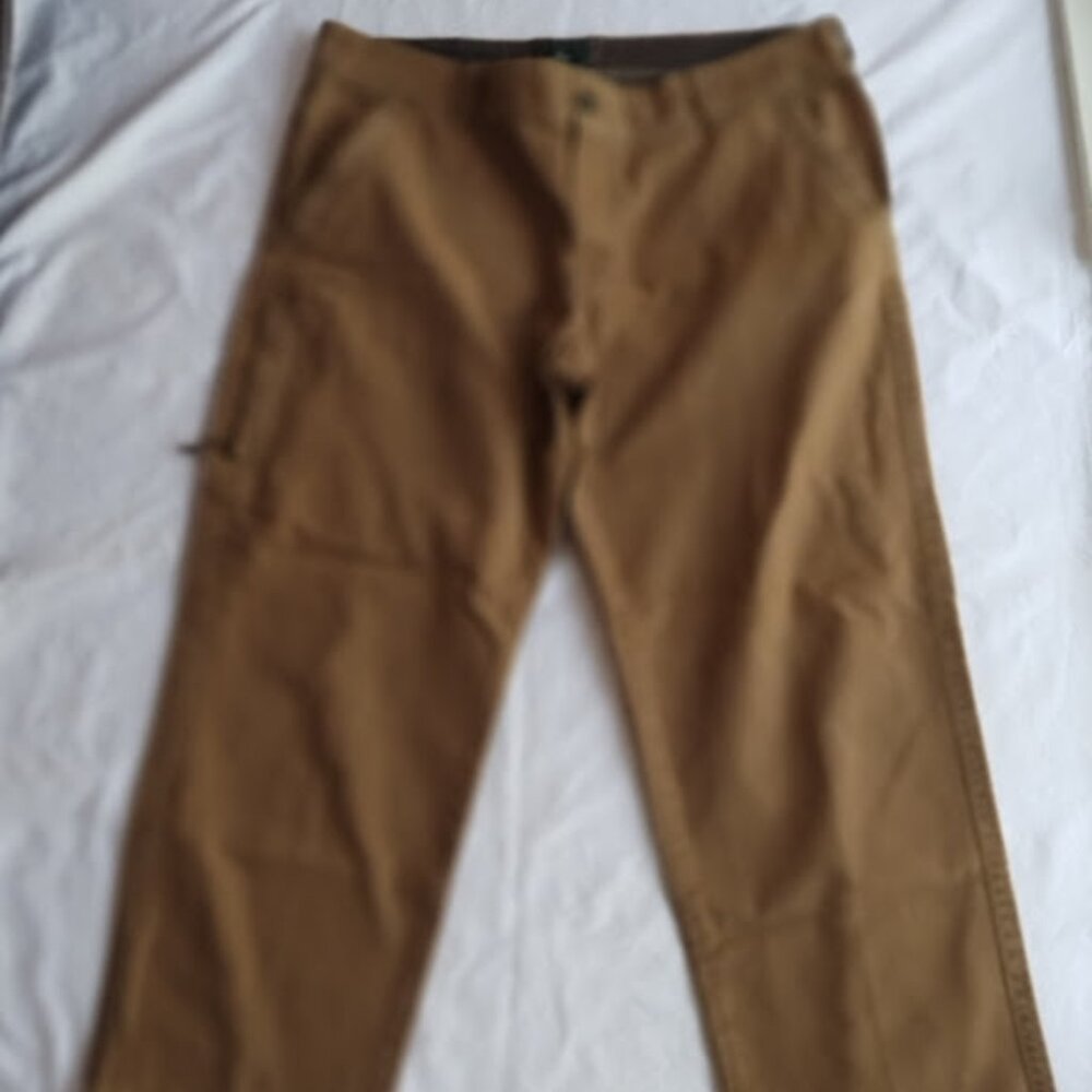 G.H. Bass & Co. Cargo Pants Men’s Size 40 X 30 Brown 5 pockets side pocket